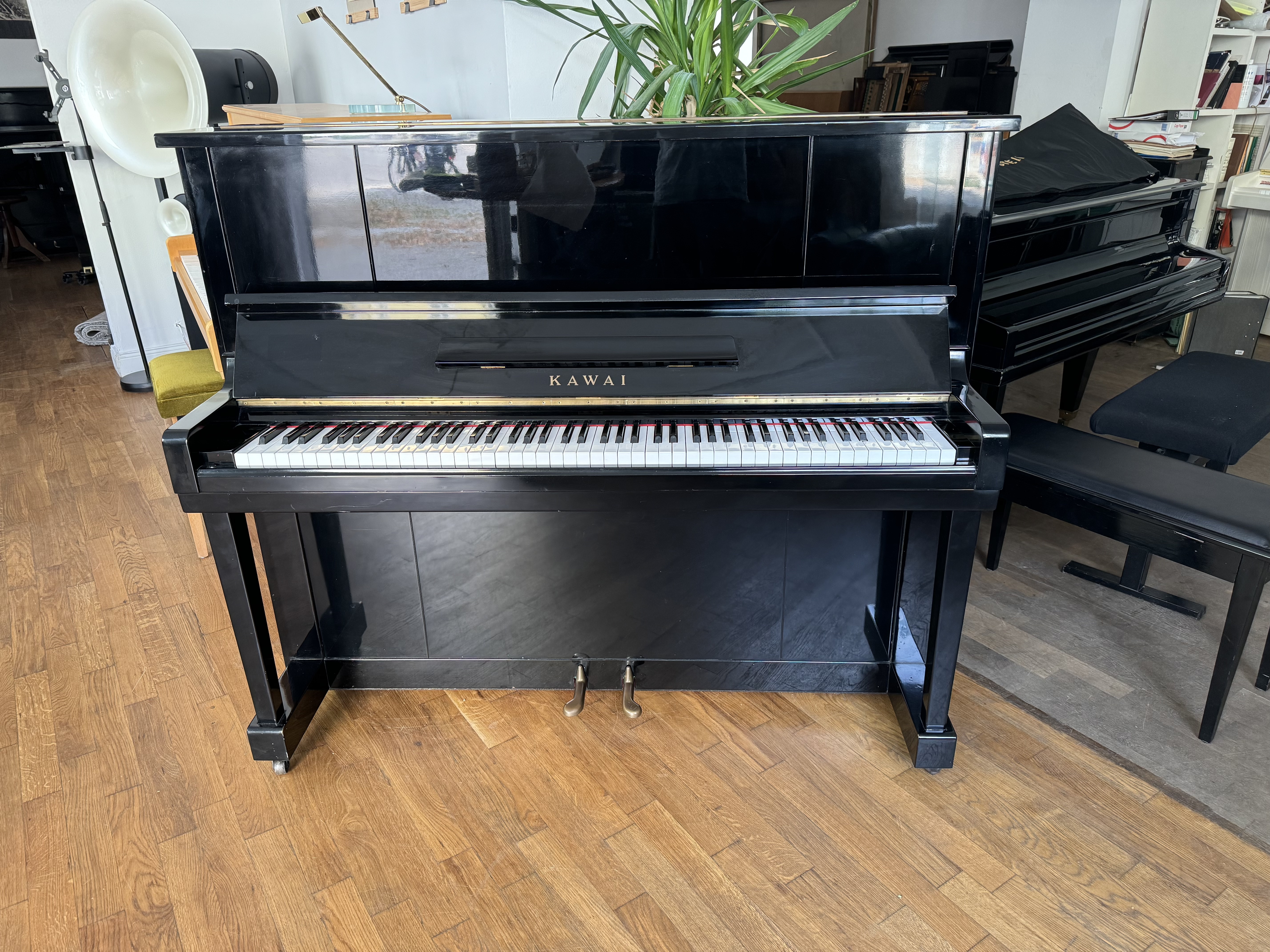 Klavier Kawai K-20